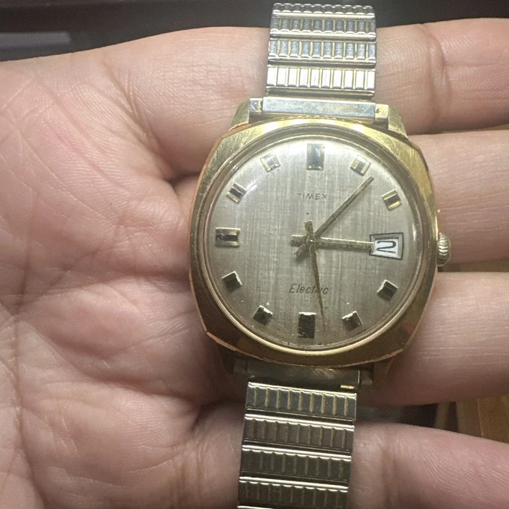 Working VTG 1971 Timex Square Electric 34MM Gold Tone Mens Watch Fit 8in Runs